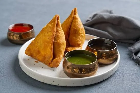 Samosa (2 pcs)